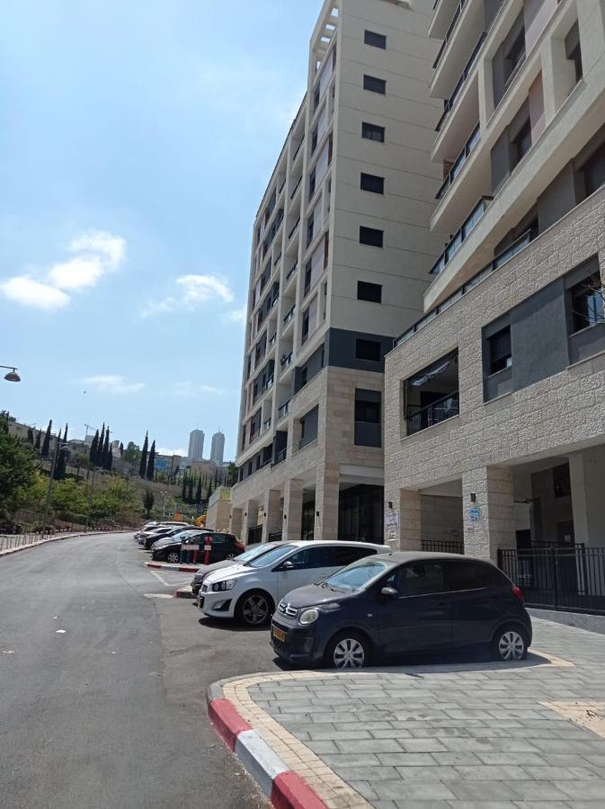Apartmán New! Great Location! Vibrant Downtown, Talpiot Market, Flea Market, Carmel Beach, Close To Everywhere Haifa Exteriér fotografie